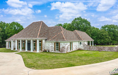 1882 County Road 3000 Joaquin, TX 75954