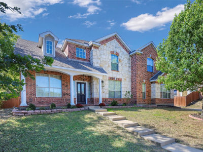 1700 Little River Ct Desoto, TX 75115