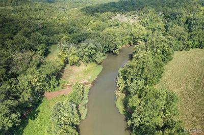 4 Cedar Hollow Rd Fletcher, MO 63030