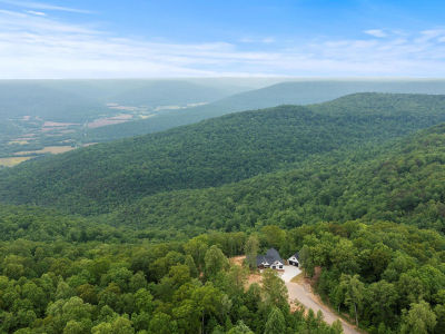 421 Whiskey Way #384 Jasper, TN 37347