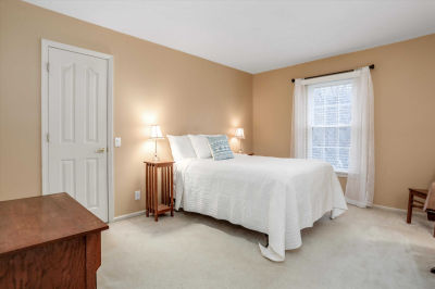 48043 Deer Trail Drive, Canton, MI, USA