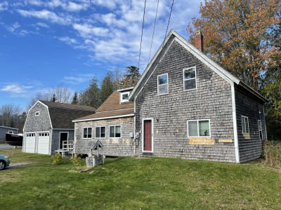 29 Pond Rd, Gouldsboro, ME, USA