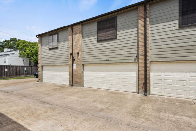 9850 Pagewood Lane, Houston, TX, USA