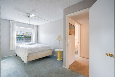 2305 NE 7th St, Hallandale Beach, FL, USA