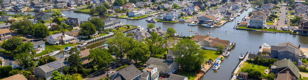 Amanda Lowe Top real estate agent in Copiague