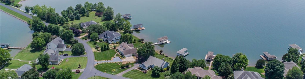Andrea Hodges Weiss Top real estate agent in Moneta