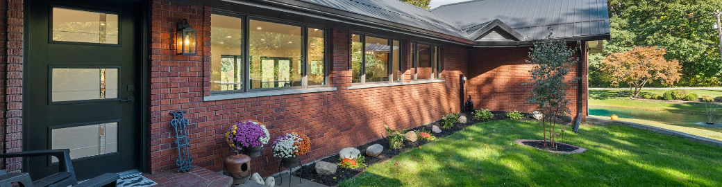 Erica Young Top real estate agent in Valparaiso