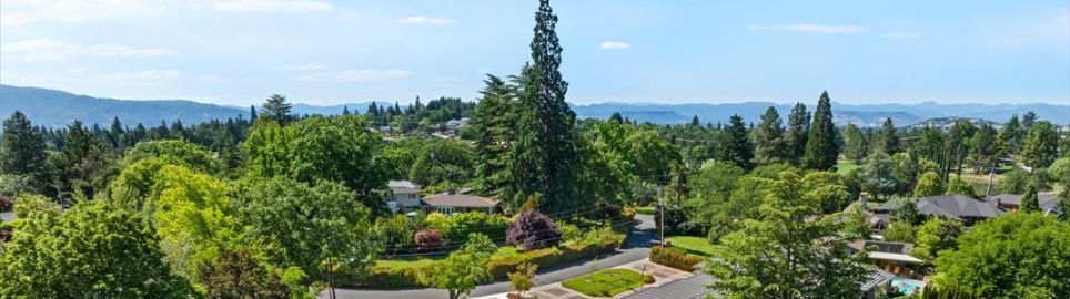 Skye Flora Top real estate agent in Medford