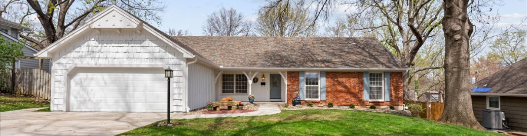 Angela Schweller Top real estate agent in prairie village