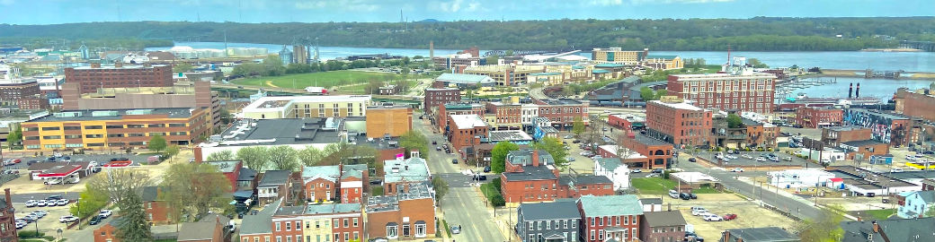 Tommy Mentz Top real estate agent in East Dubuque