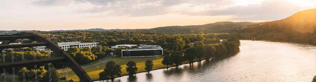 Ismael Salazar Top real estate agent in austin