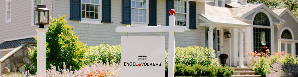 Kim Lapine Top real estate agent in Beverly