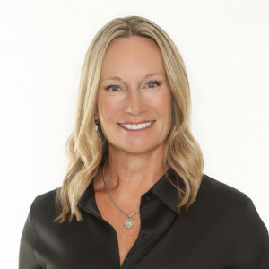 Mary M Malone