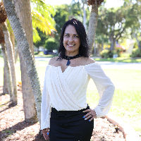 Yanitza Delgado Top real estate agent in Miami