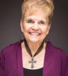 Headshot of Maureen Green, real estate agent