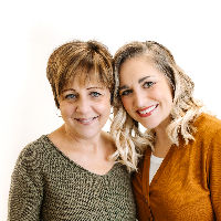 Lisa and Amber D'Ambrosio