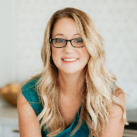 Laura Myers