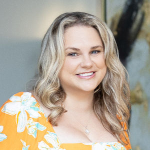 Monica Jones Top real estate agent in Austin