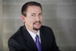 Headshot of Scott Petersen, real estate agent