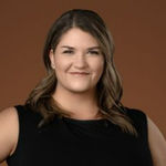 Headshot of Jennifer Harris-Steele, real estate agent
