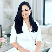 Meiry Abreu Top real estate agent in Naples