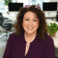 Carolyn Augur
