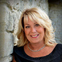 Debbie Lucyk Top real estate agent in Fort Wayne