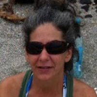 Danielle McKim Top real estate agent in Honokaa