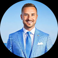 Tim Lyons loan officer