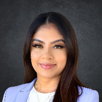 Krystal Medina Top real estate agent in New Haven
