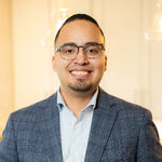 Headshot of Berto Barrera, real estate agent