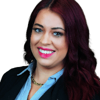 Lianet Perez Top real estate agent in jacksonville