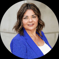 Valerie Houseworth loan officer
