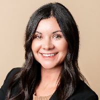 Jilanna Hernandez Top real estate agent in Elgin