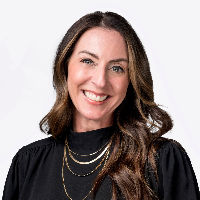 Amanda Miller Top real estate agent in Fresno