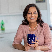 Simmi Kher Top real estate agent in SAMMAMISH