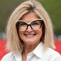 Yvonne Rosas Top real estate agent in Odessa