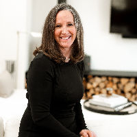 Vicki Manich