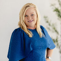 Karen Dupree Williams Top real estate agent in Fuquay-Varina