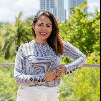 Rosa E Napolitano PA Top real estate agent in Miami Beach