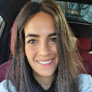 Chedva Dahan Top real estate agent in New City