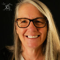 Lisa J Smith Top real estate agent in Newton