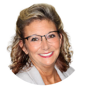 Dineen Snyder Top real estate agent in Dansville