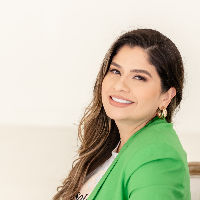 Manuela Polo Top real estate agent in Suwanee