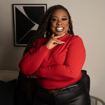 Headshot of Kiara Manning, real estate agent
