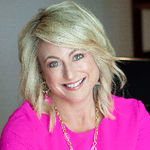 Headshot of Beth Sauer, real estate agent