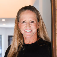 Brandi Cumin Top real estate agent in San Clemente