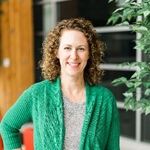 Katie Walters Top real estate agent in Watford City