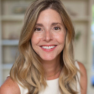 Stacey Cabrera Top real estate agent in Lake Oswego