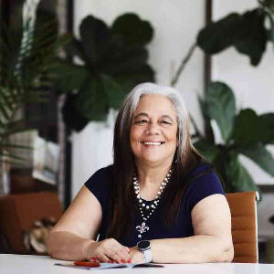 Pilar Tobias Top real estate agent in Stockton